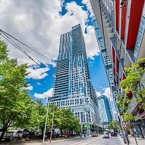 https://luxury-townhouse.hotelstorontoontario.org